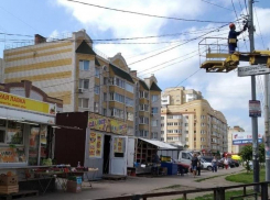 В Тамбове незаконные ларьки отключают от электричества