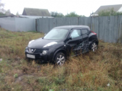 Автоледи из поселка Центральный понадобилась помощь врача после необдуманных маневров