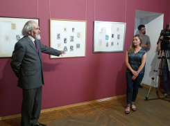 Необыкновенный мир книжного знака: в тамбовской картинной галерее открылась выставка экслибрисов 