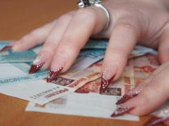 Почти полмиллиона рублей прикарманила главный бухгалтер тамбовского детского сада 