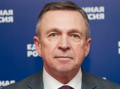 Александр Лутцев уволен с поста главврача областной больницы 