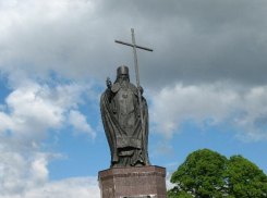 200 кадетов из разных уголков России приехали сегодня в Тамбов 