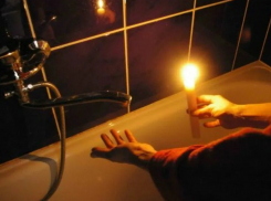 Сильный ветер в Тамбове стал причиной отключения света и воды