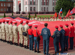 Фотообзор о том, как Тамбов встречал участников ЮНАРМИИ