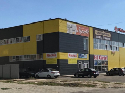 Ограбление по-Тамбовски. Ювелирку в «Пчелке» «обнесли» через пролом в стене 