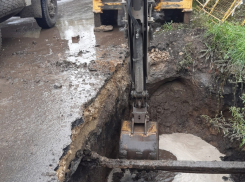 На юге Тамбова из-за порыва трубы отключили воду и отопление