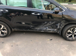 В Котовске столкнулись два легковых авто: пострадал 3-летний малыш