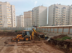 Сдачу центра «Цветов радуги» ждут в октябре