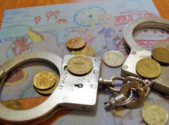 Нерадивую мать приговорили к году колонии за неуплату алиментов