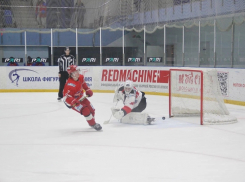 ХК «Тамбов» прервал свою серию из шести побед подряд