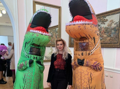 В Тамбове на свадьбу в ЗАГС явились два дракона