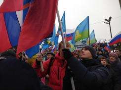 Более 17 тысяч тамбовчан собрались на митинг-концерт и услышали гимн России в уникальном исполнении 