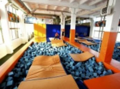 Травмой ребенка и смертью мужчины закончилось посещение спортивно-развлекательного центра в Тамбове. Возбуждено уголовное дело 