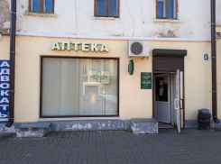 В центре Тамбова ночью загорелась аптека