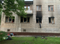 В центре Тамбова в загоревшейся квартире погибли двое мужчин 
