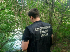 Тело убитой женщины спустя две недели нашли в водоёме Знаменского округа
