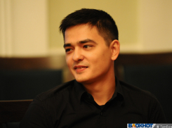 День рождения празднует актер драмтеатра Ян Буй