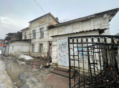 В Тамбове начали ремонт полуразваленного исторического дома Свирчевского