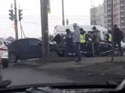 Двухлетний ребенок пострадал в аварии на Агапкина