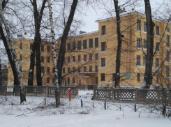 В Котовске в течение шести лет ветшает здание школы 