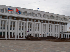 Глава правительства Дмитрий Медведев подписал указ о предоставлении Тамбовской области поощрительных средств