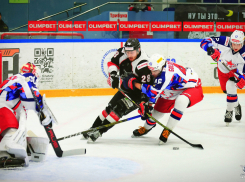 Тамбовские хоккеисты провалили третий матч подряд