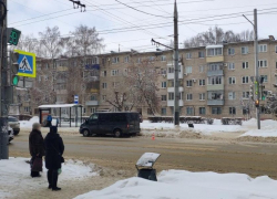 На севере Тамбова микроавтобус сбил 15-летнюю девушку