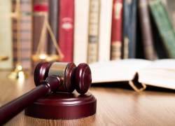 Экс-директор УК “Центральная” получил судимость за присвоение денег абонентов