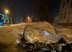 В Тамбове на улице Карла Маркса мужчина погиб в тройном ДТП