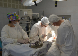 Тамбовского пациента с раком легкого успешно прооперировал доктор из Москвы