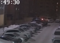 В Тамбове на Магистральной пытались сжечь Hyundai Santa Fe
