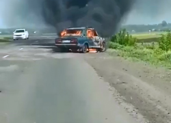 На трассе в Сосновском районе сгорел автомобиль
