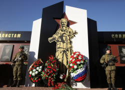 В Мичуринске открыли памятник солдатам-интернационалистам