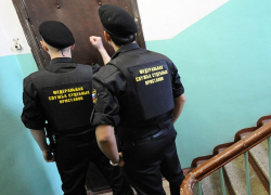 2 миллиона оплатил должник из Тамбова под страхом лишиться земли и квартиры 