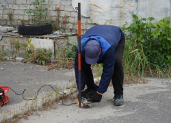 В Тамбове убрали очередные незаконно установленные блокираторы парковок