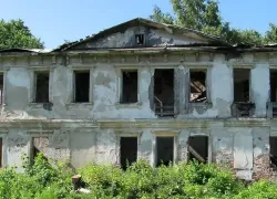 Усадьбу адвоката Фёдора Плевако в Староюрьевском округе продают за 1 рубль