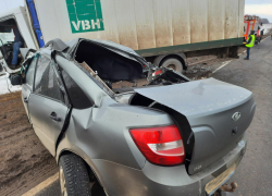 Под Тамбовом в лобовом столкновении с грузовиком погиб водитель 