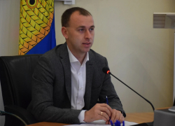 Адвокатам не удалось вытащить Зарапина из СИЗО