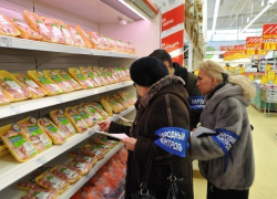 В Мичуринске торгуют просроченными продуктами питания
