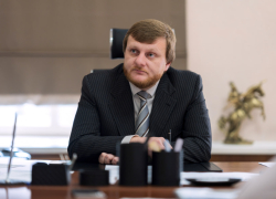 Министр строительства региона объяснил, зачем чиновникам дворец