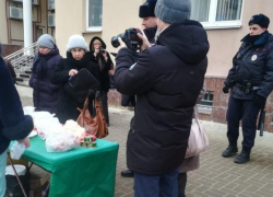 Тамбовчане продолжают незаконно торговать на городских улицах 