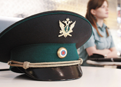 У злостных неплательщиков в Тамбове арестовали 4 автомобиля 