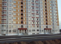 Тело 29-летнего мужчины обнаружено на козырьке подъезда на Сабуровской