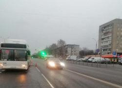 На севере Тамбова пассажирский автобус сбил подростка