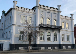 Желающих отремонтировать задний фасад дома Платицина в Моршанске не нашлось