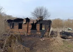В Староюрьевском округе при пожаре погибли мать и сын
