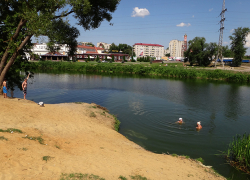 На семи пляжах региона запрещено купаться