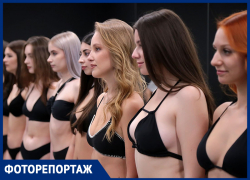 Пятнадцать тамбовчанок вступили в борьбу за корону первой красавицы. Фоторепортаж