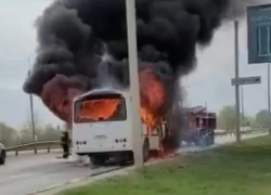В Тамбове загорелся автобус с пассажирами