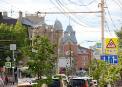 На регион надвигается сильный ветер с порывами до 18 м/с